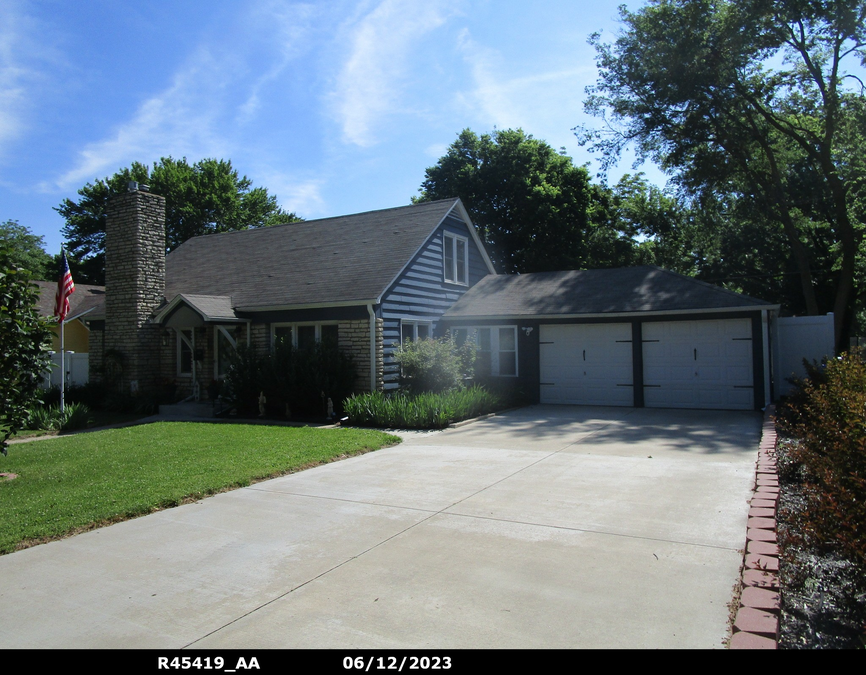 exterior photo of primary building or land of the property