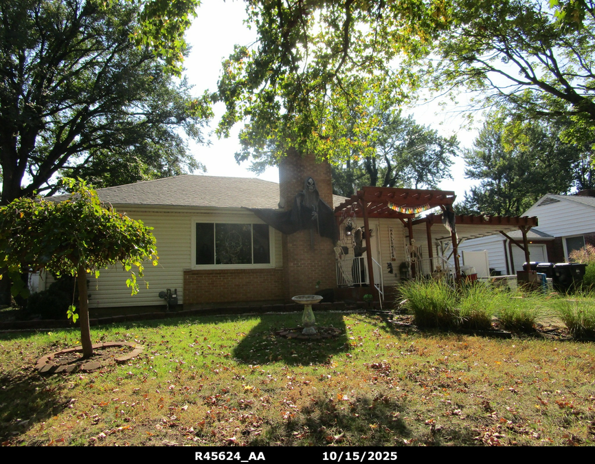 exterior photo of primary building or land of the property