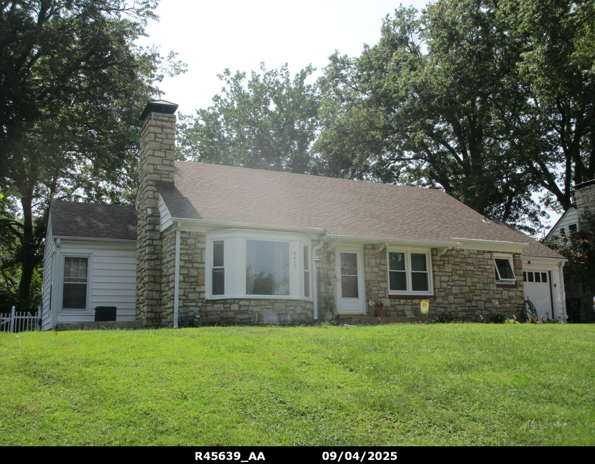 exterior photo of primary building or land of the property