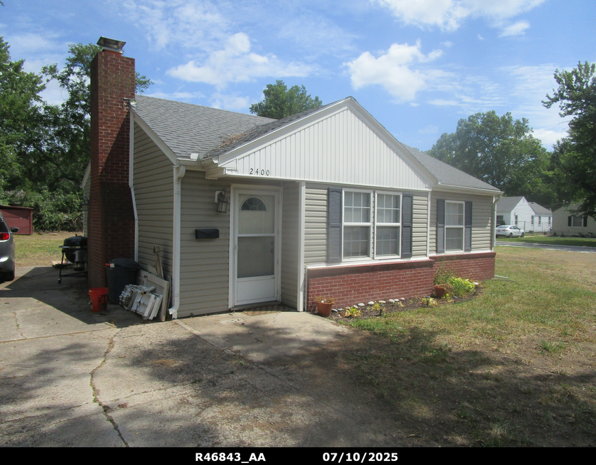 exterior photo of primary building or land of the property