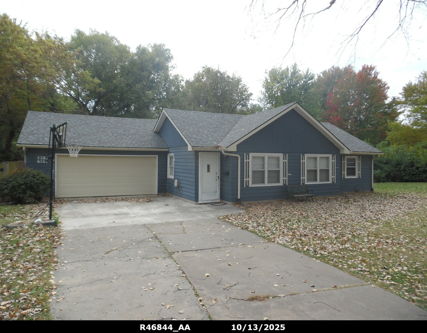 exterior photo of primary building or land of the property