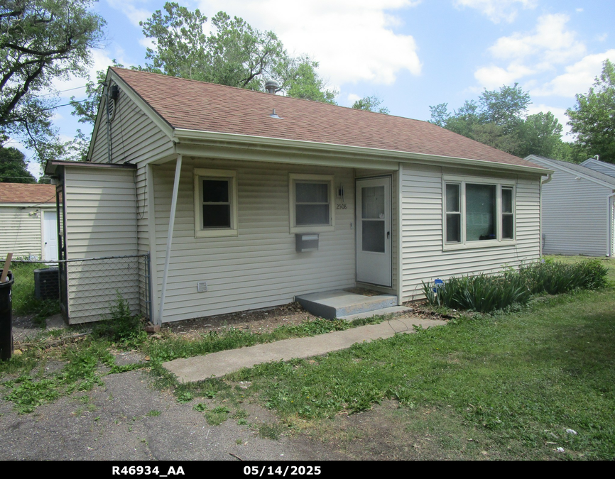 exterior photo of primary building or land of the property