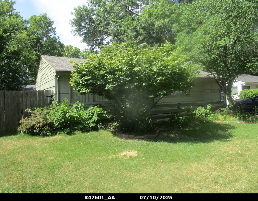 exterior photo of primary building or land of the property