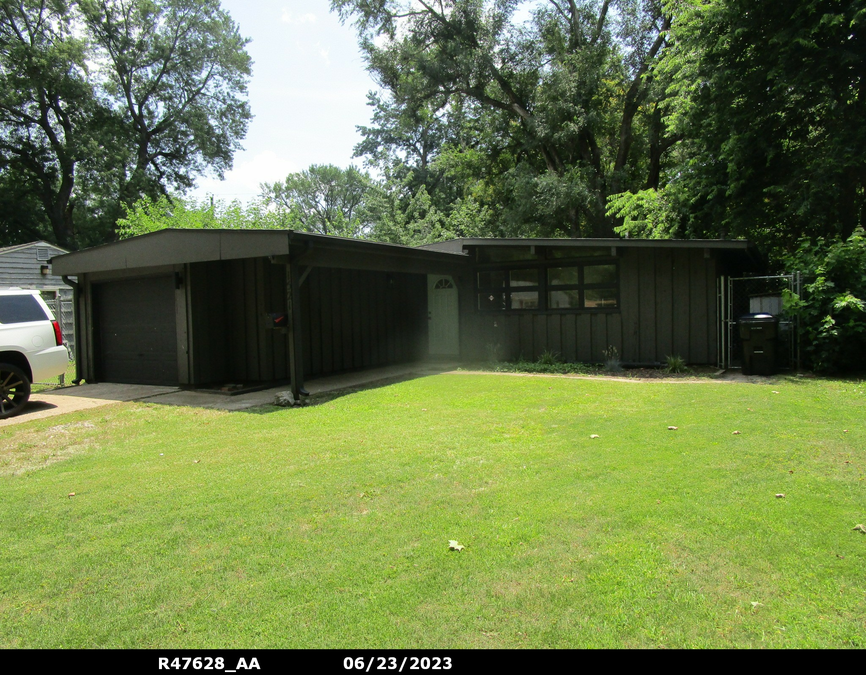 exterior photo of primary building or land of the property