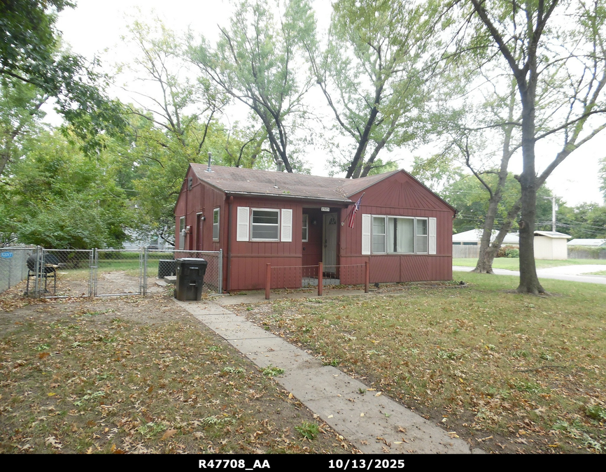 exterior photo of primary building or land of the property