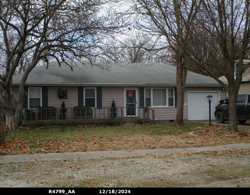 exterior photo of primary building or land of the property