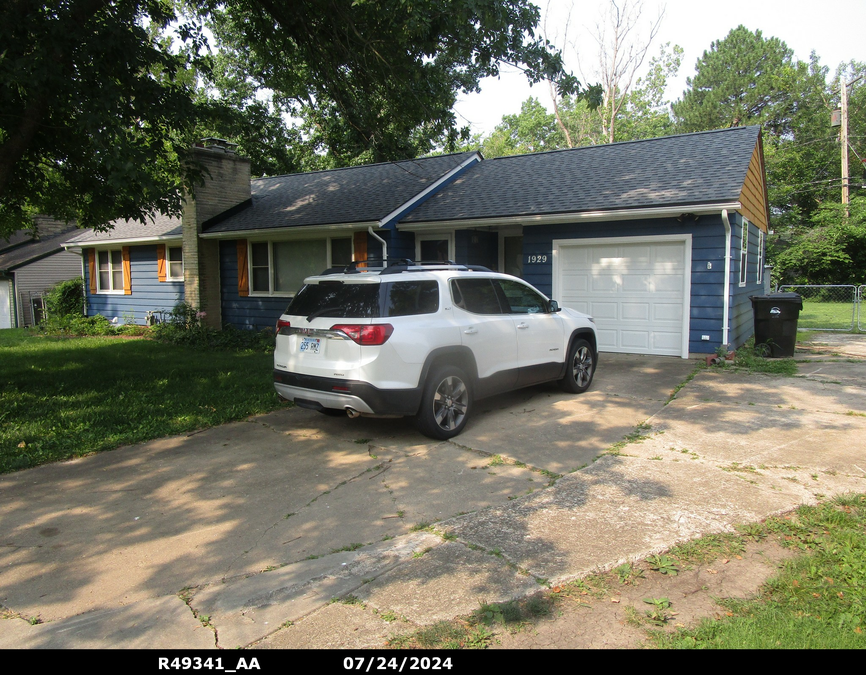 exterior photo of primary building or land of the property