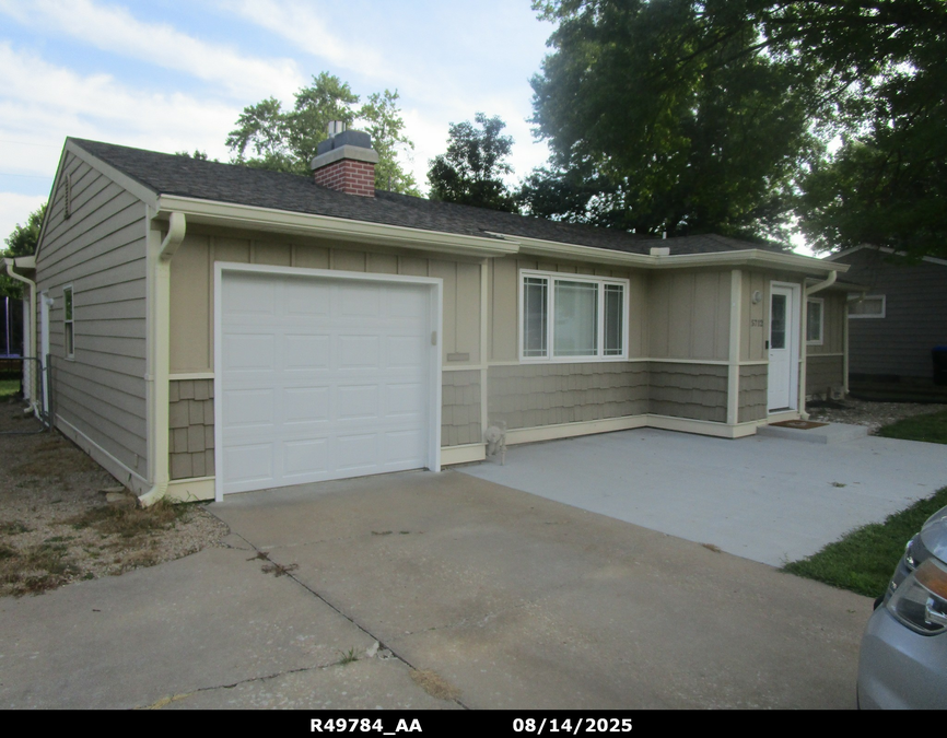 exterior photo of primary building or land of the property