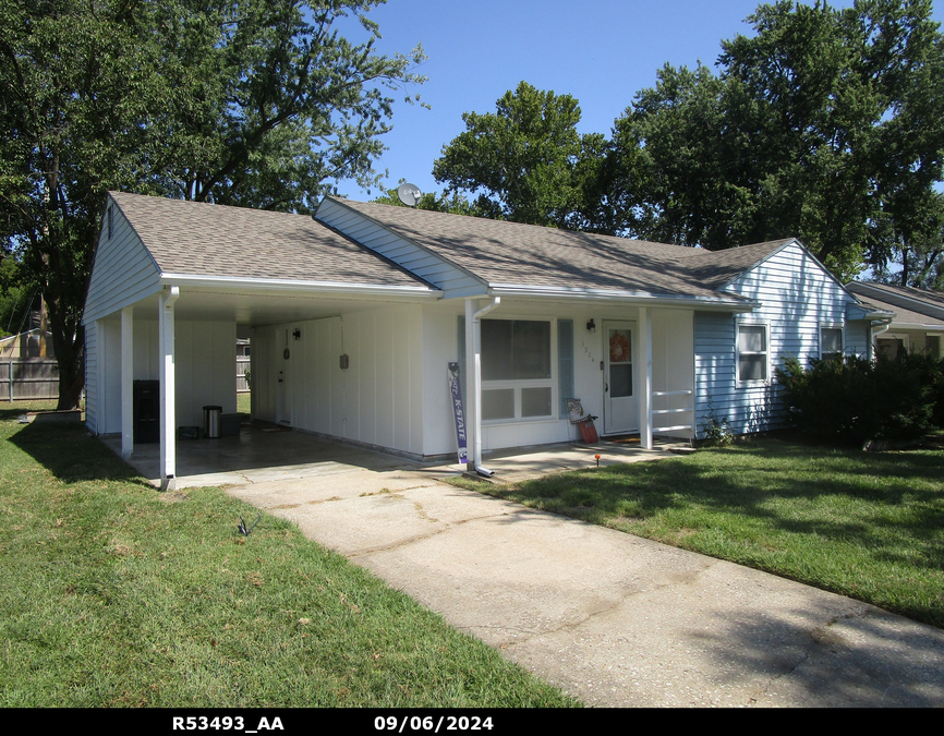 exterior photo of primary building or land of the property