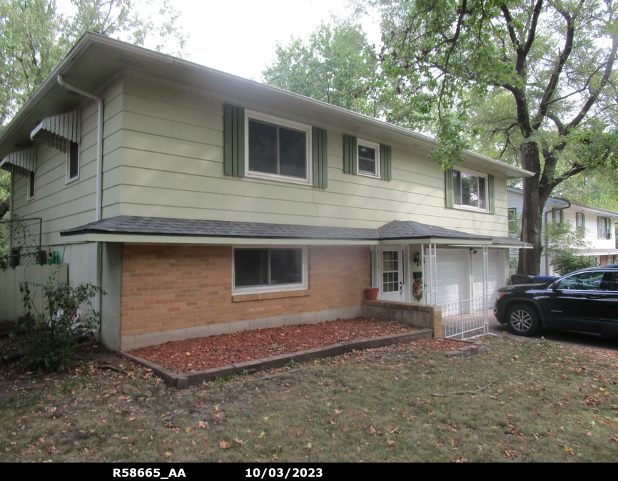 exterior photo of primary building or land of the property