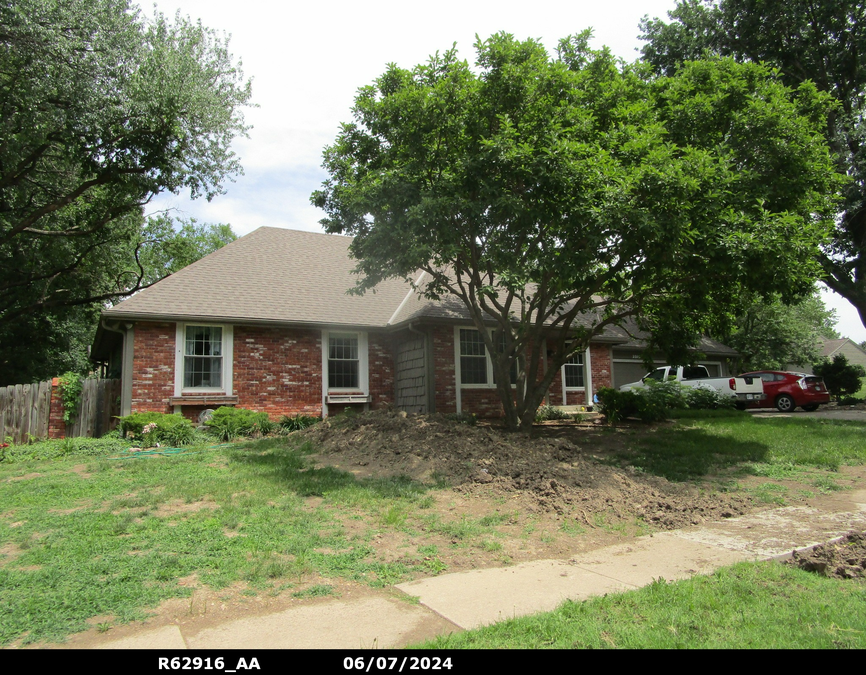 exterior photo of primary building or land of the property