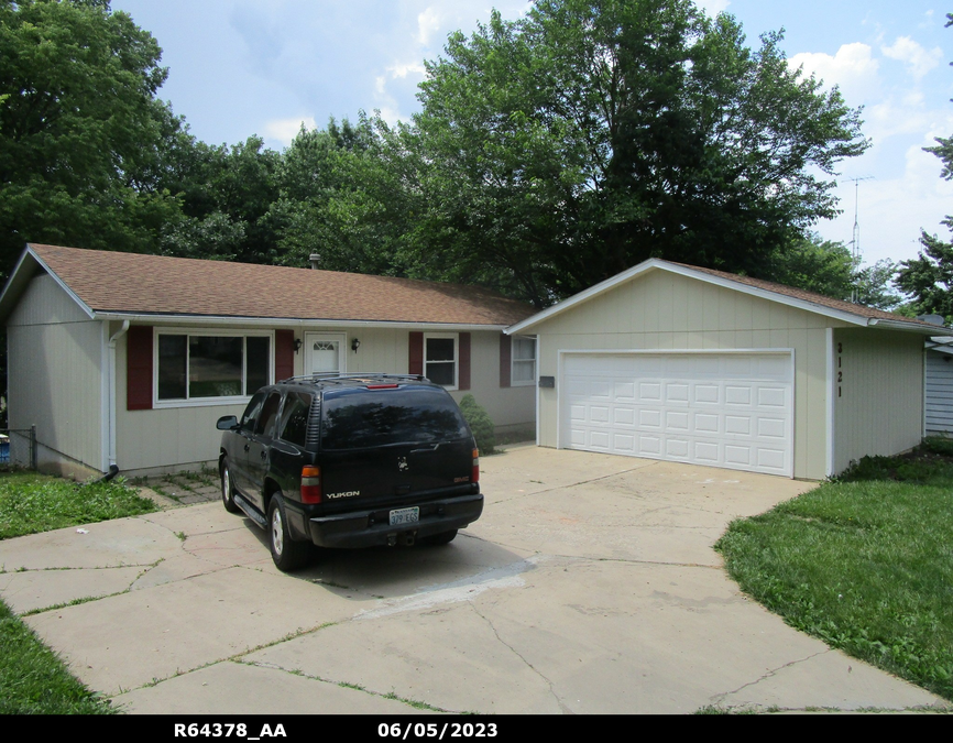 exterior photo of primary building or land of the property