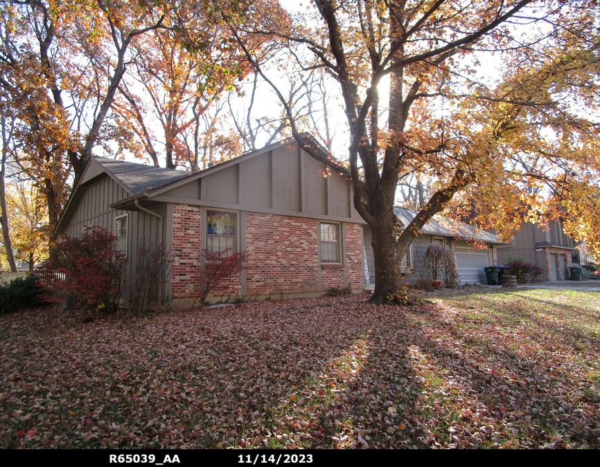 exterior photo of primary building or land of the property
