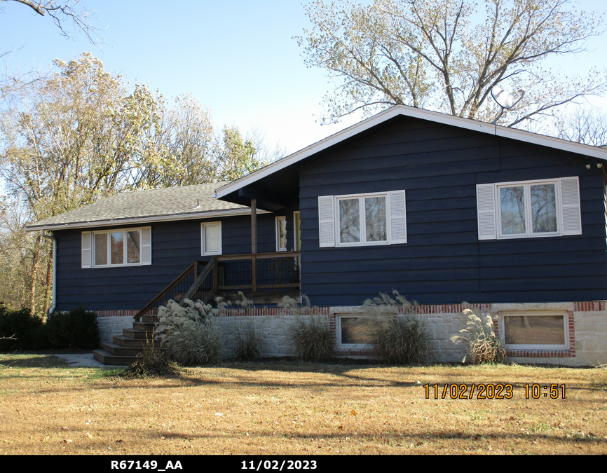 exterior photo of primary building or land of the property