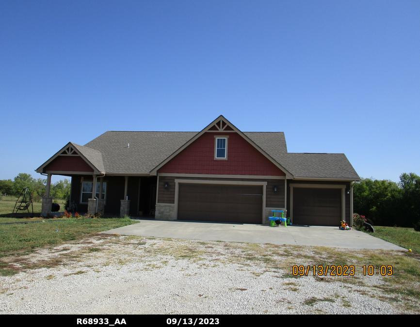 exterior photo of primary building or land of the property