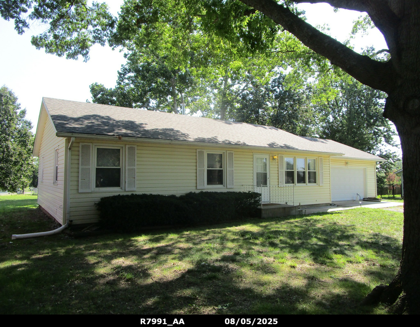 exterior photo of primary building or land of the property