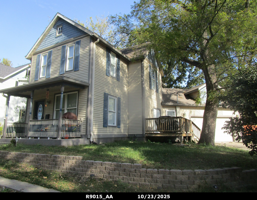 exterior photo of primary building or land of the property