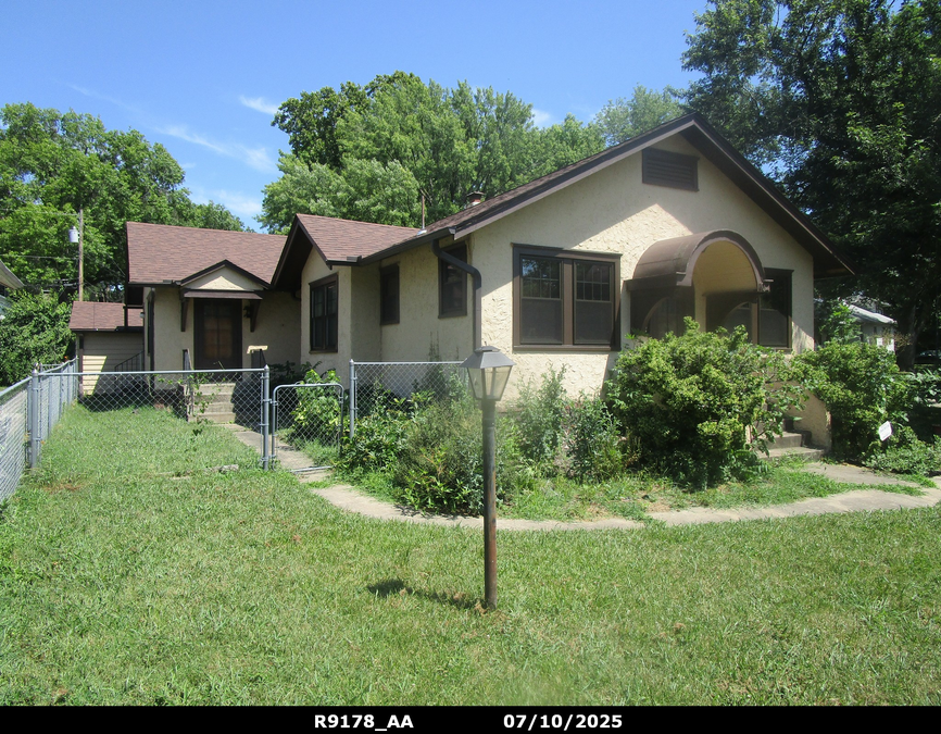 exterior photo of primary building or land of the property