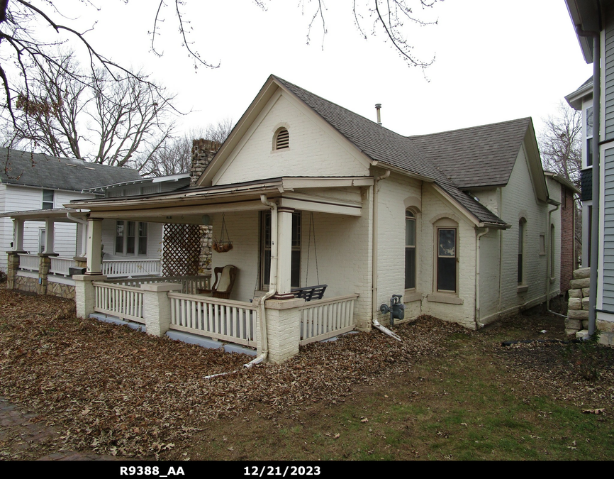 exterior photo of primary building or land of the property